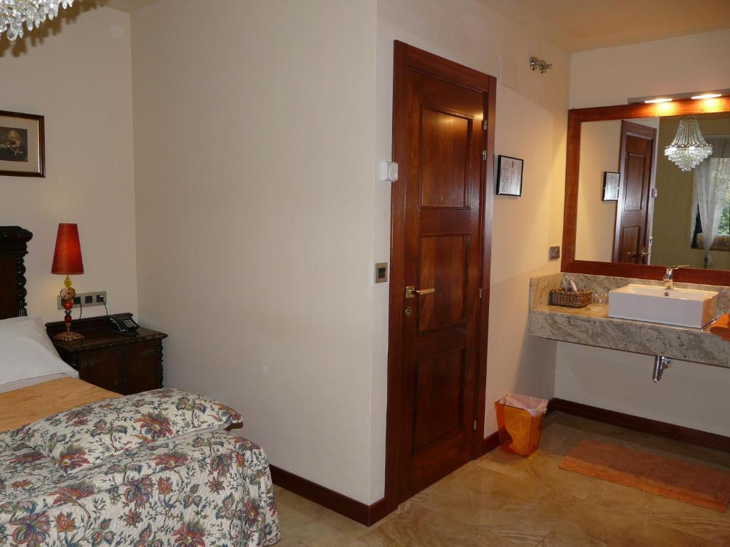 Hotel Rural Las Aguedas Ventosa  Buitenkant foto