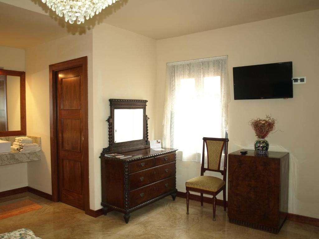 Hotel Rural Las Aguedas Ventosa  Buitenkant foto